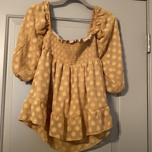 Show Me Your Mumu: Nita Off-the-Shoulder Tie-Front Top - Gold Dot| Sz L - Picture 9 of 11